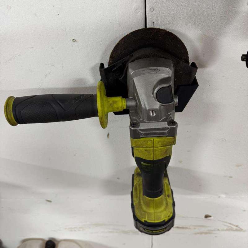 Suporte de Parede para Esmeril - Workshop Tools Hanger avaliação e preço